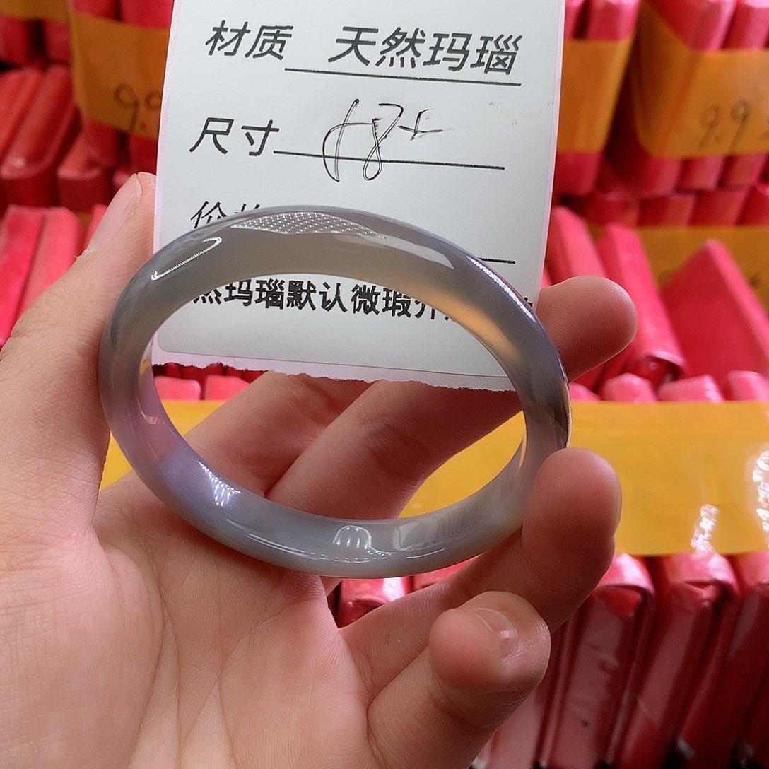 玛瑙/玉髓手镯未镶嵌188