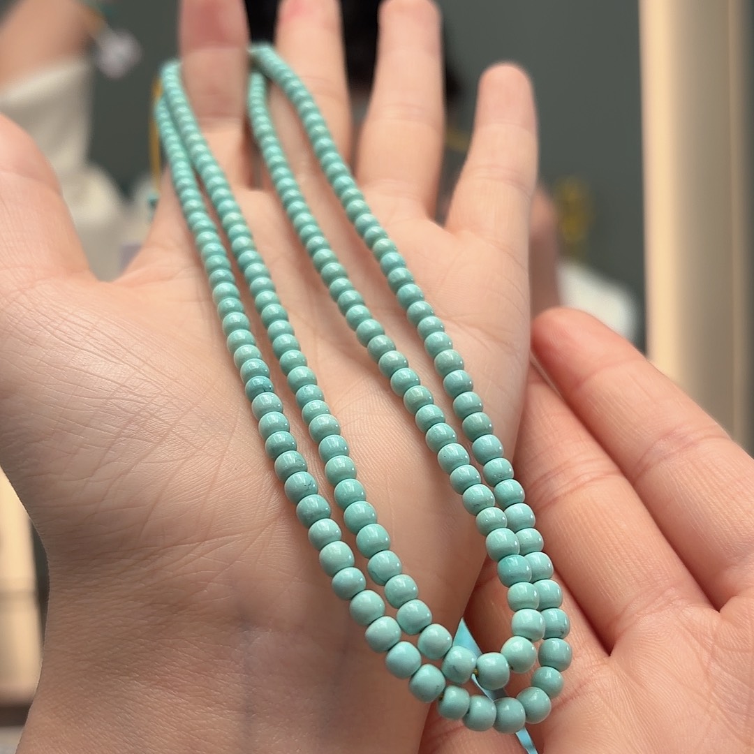 绿松石未镶嵌颈饰