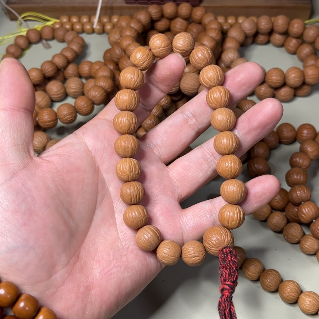猴头核桃手串斯*达边度同尺聚宝盆13.7