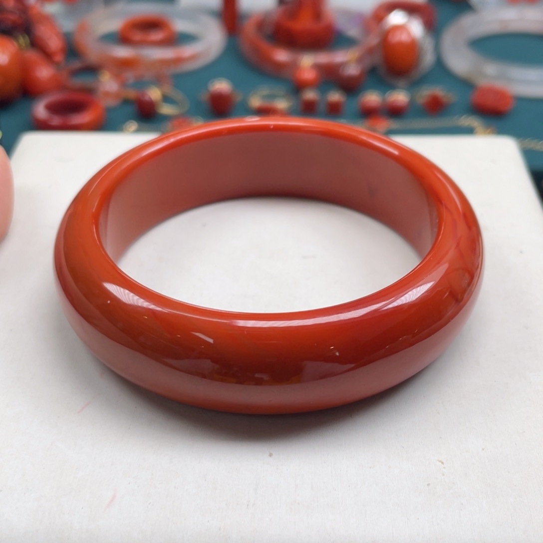 南红玛瑙川料南红满肉天花板手镯58+未镶嵌
