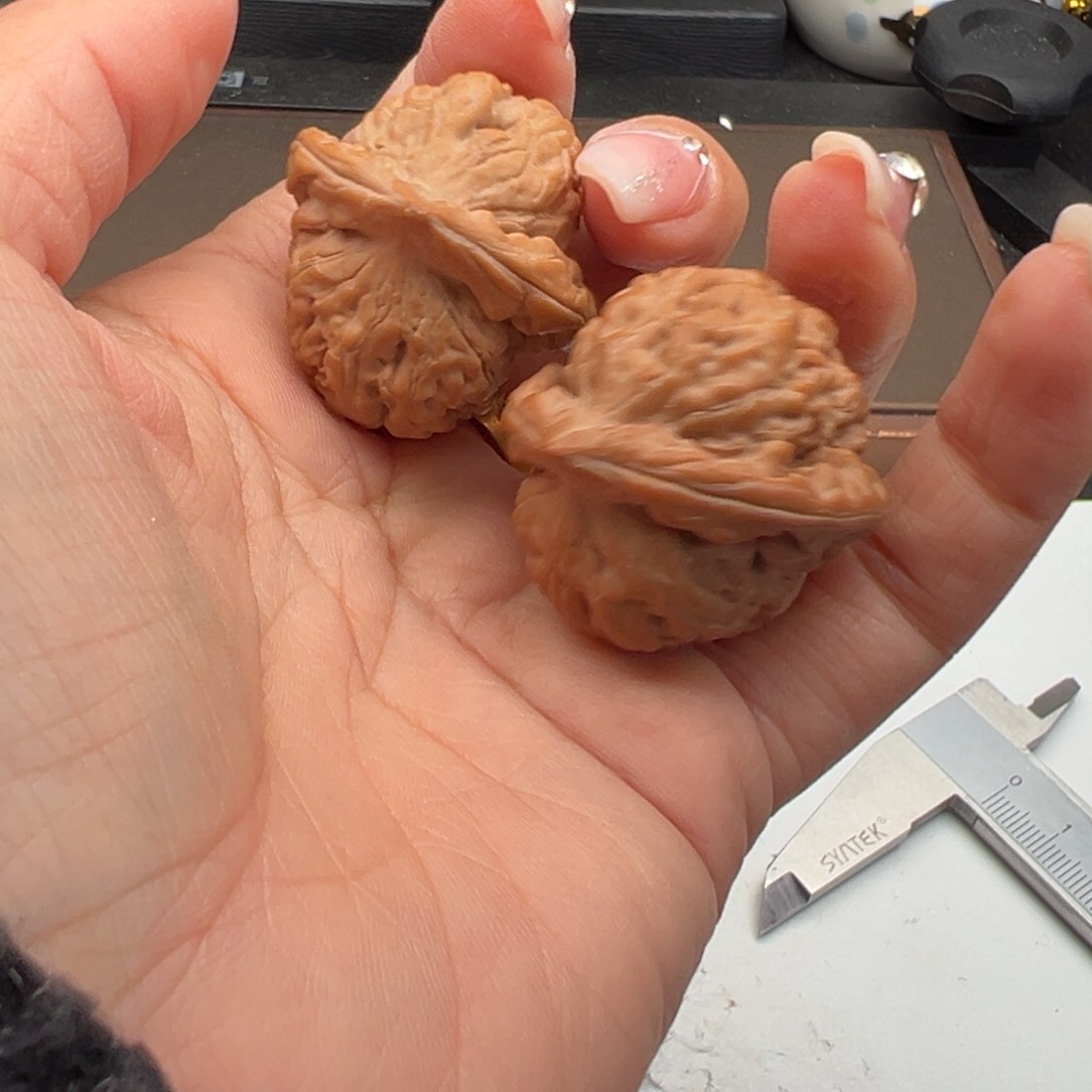 文玩核桃把件金字塔34