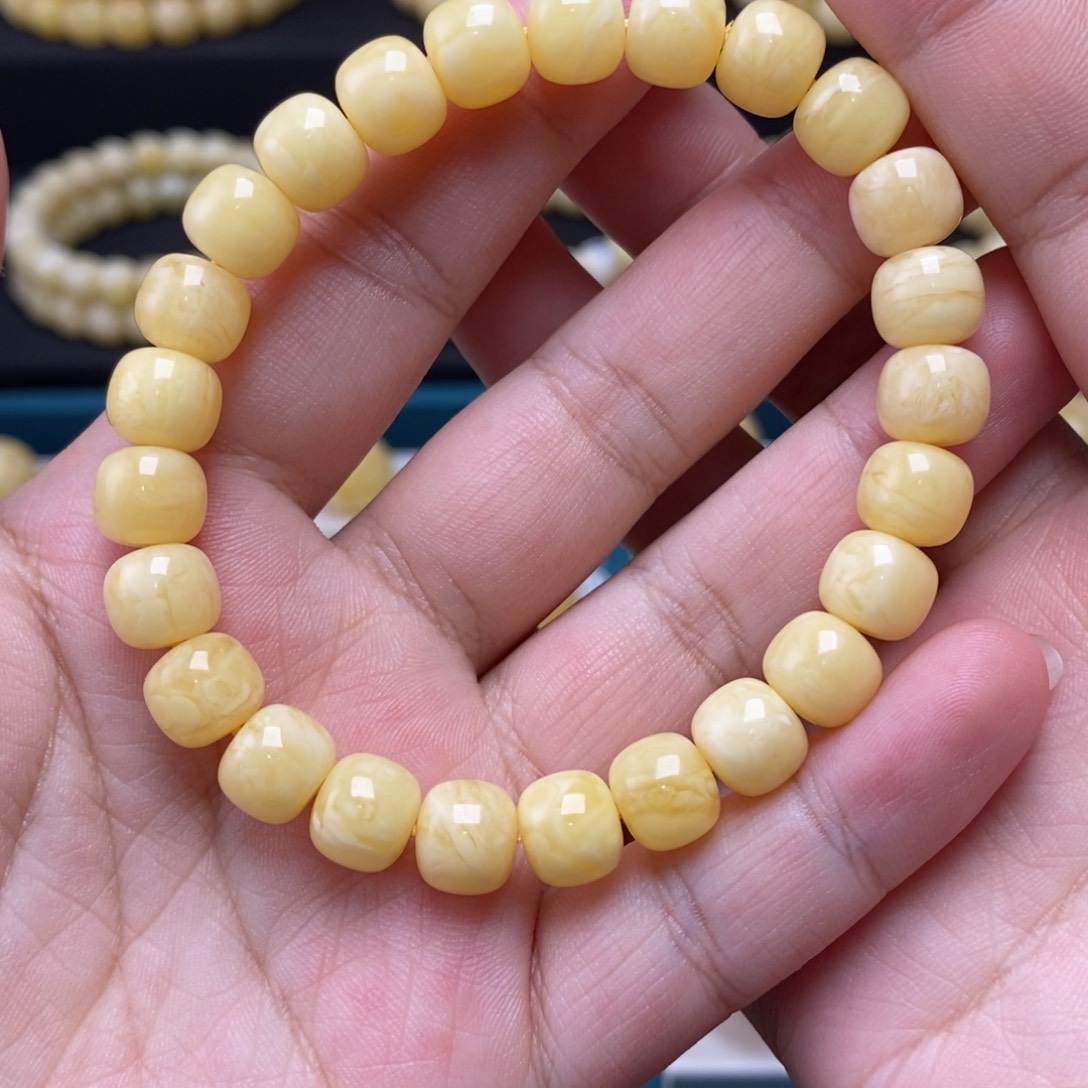 蜜蜡珠宝奇石未镶嵌