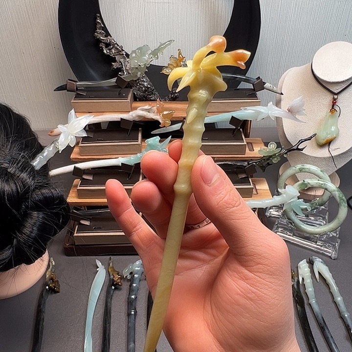 蛇纹石玉未镶嵌发簪