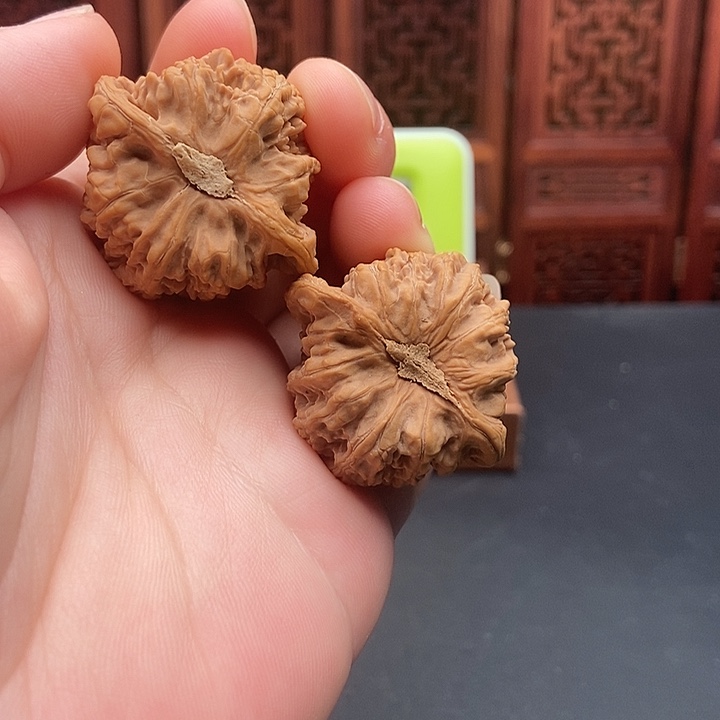 文玩核桃吊坠文玩核桃