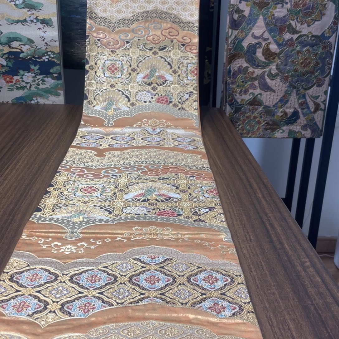 织绣19 唐锦西阵织桌旗