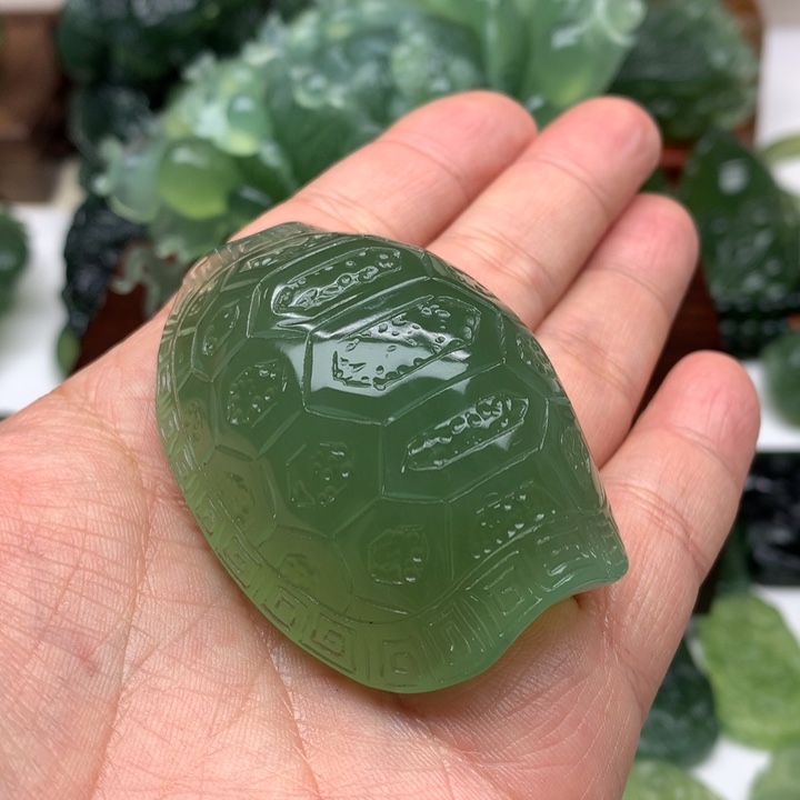 蛇纹石玉颈饰未镶嵌用****9