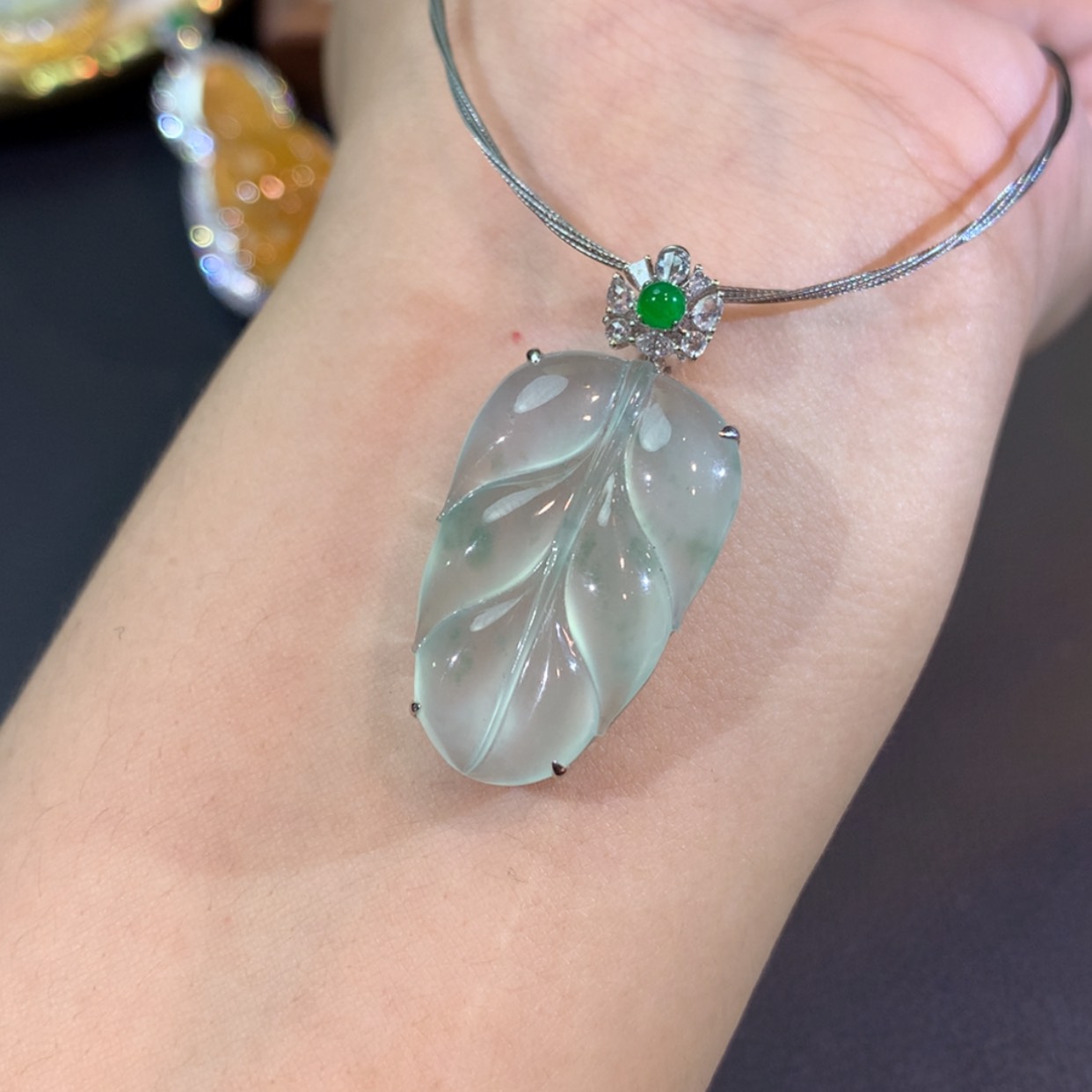 【闪购商品】翡翠18K金镶嵌颈饰天然a货缅甸翡翠