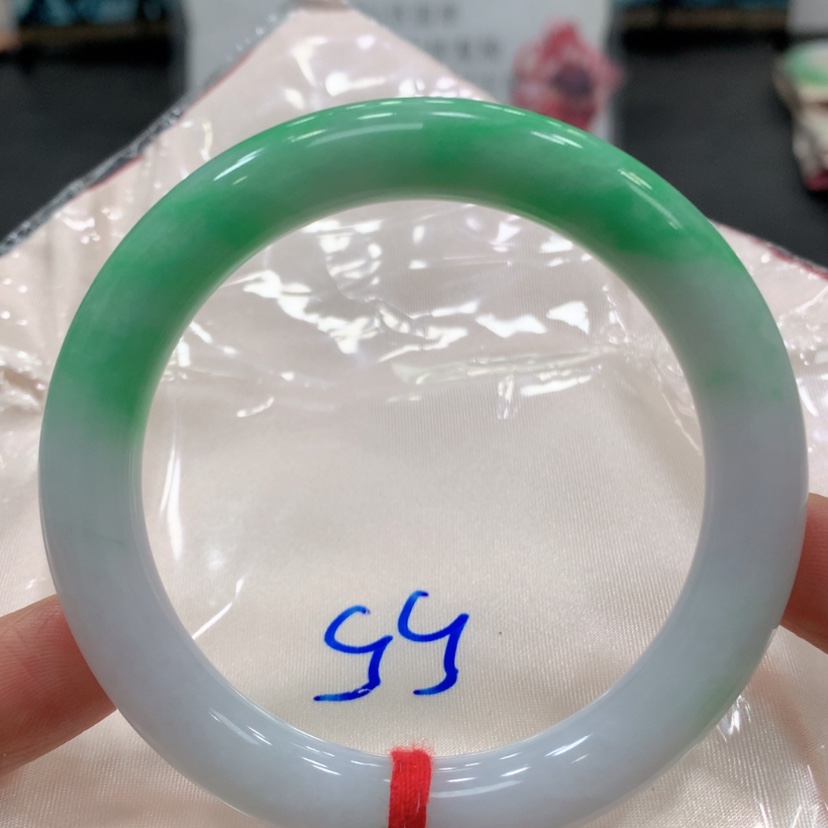 【闪购商品】翡翠手镯未镶嵌翡翠