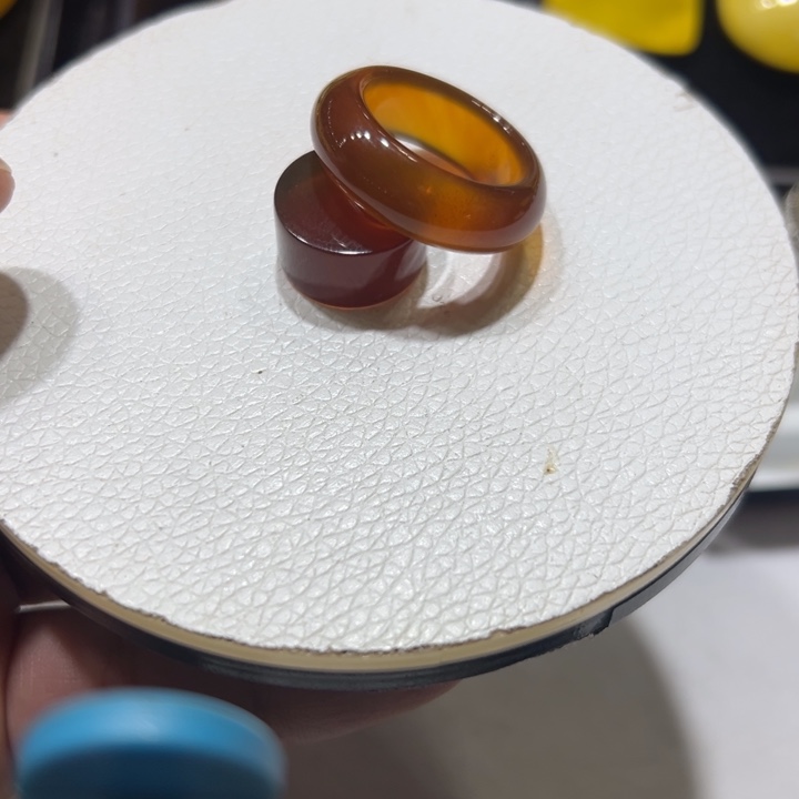 琥珀颈饰未镶嵌琥珀戒指