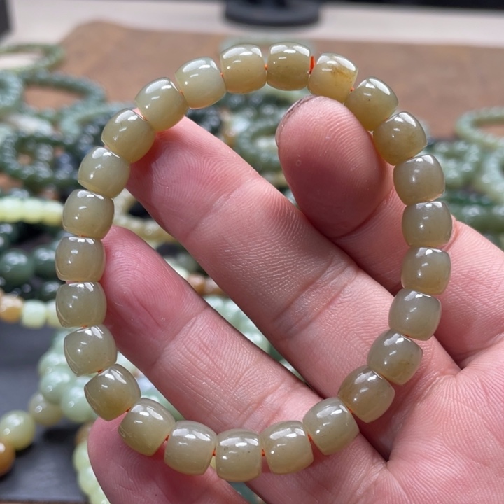 和田玉手链未镶嵌