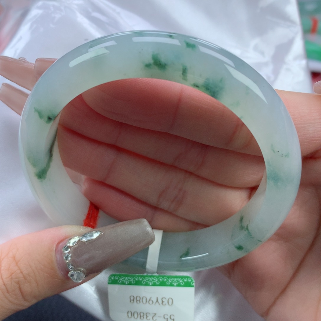 翡翠手镯未镶嵌55.8正圈