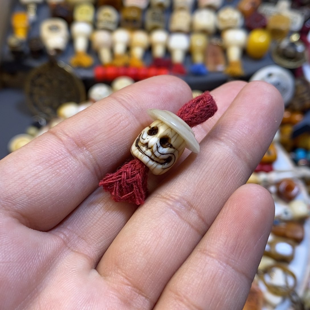 玻璃颈饰配饰阿呆