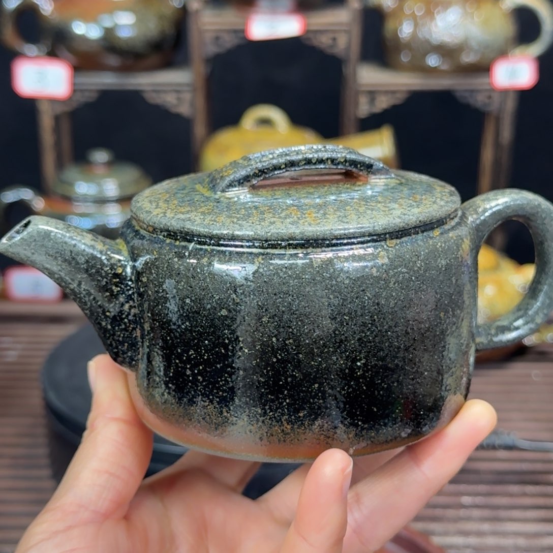 紫砂茶壶紫泥制作