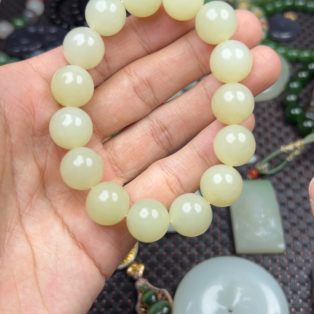 和田玉挂件未镶嵌手串