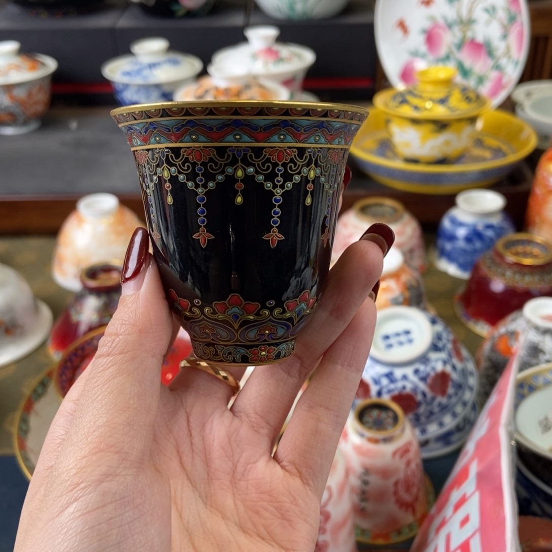 陶瓷艺术家的作品是一种非常