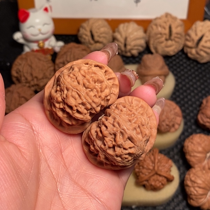 文玩核桃把件煜**粑42宫灯