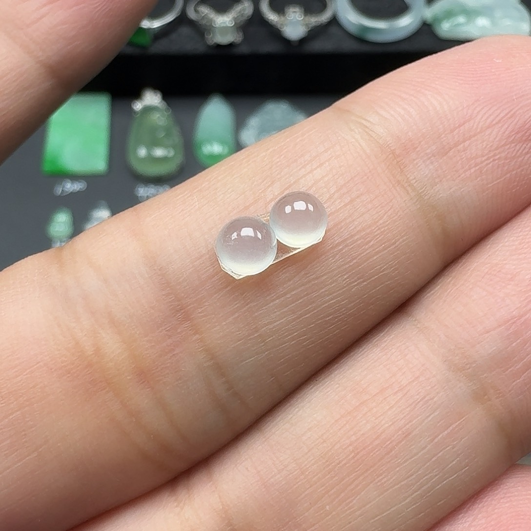 翡翠未镶嵌颈饰4.3-2.8蛋面