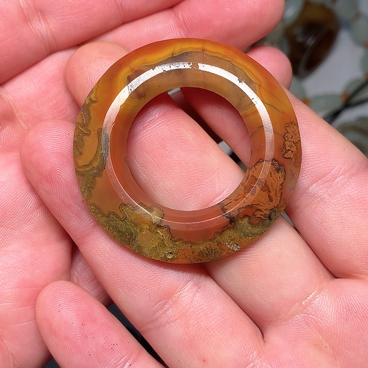 未镶嵌和田玉（糖玉）挂件曙***头