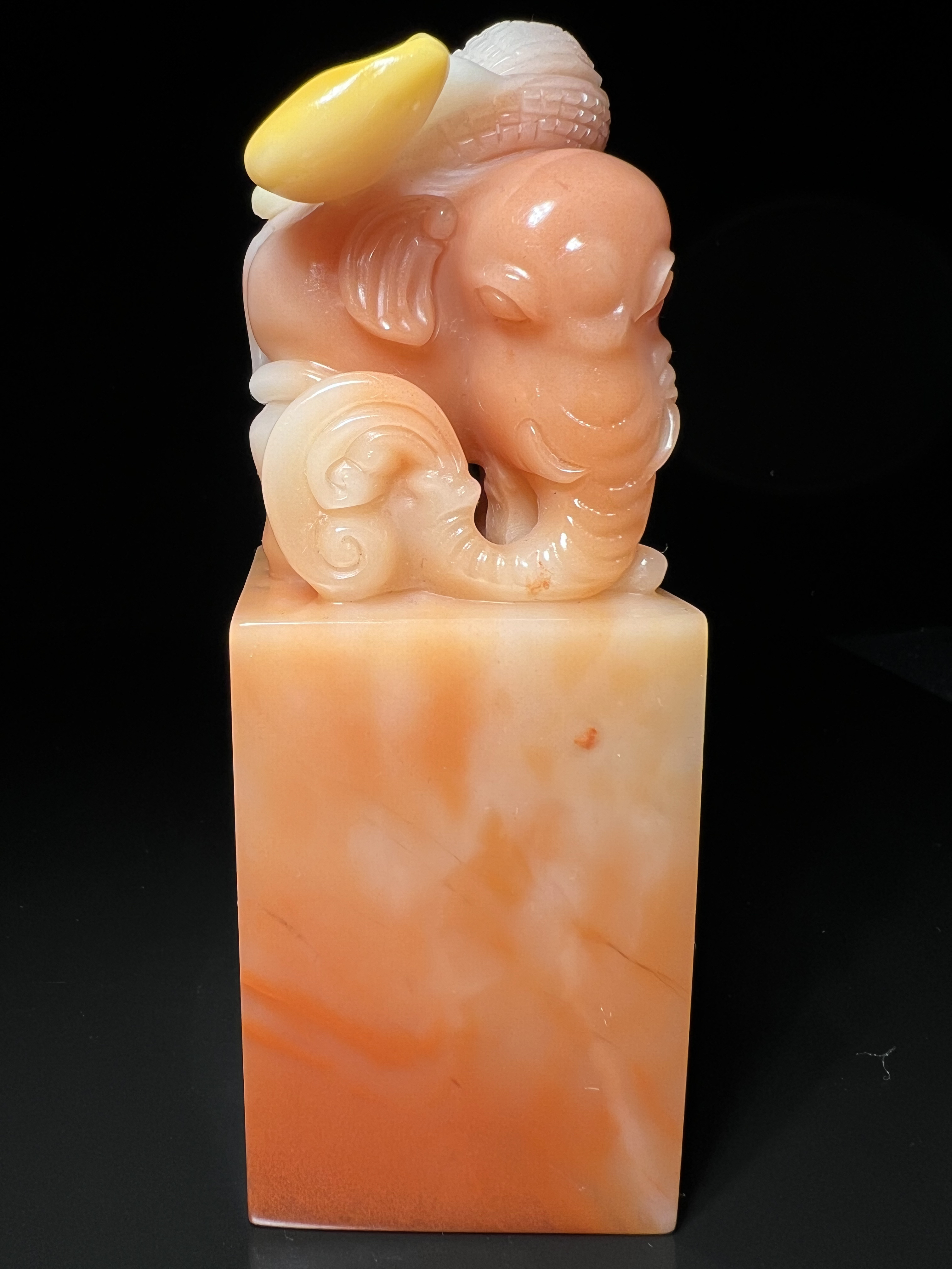 老挝石三彩冻体高山体大象印章欣欣向荣万象更新