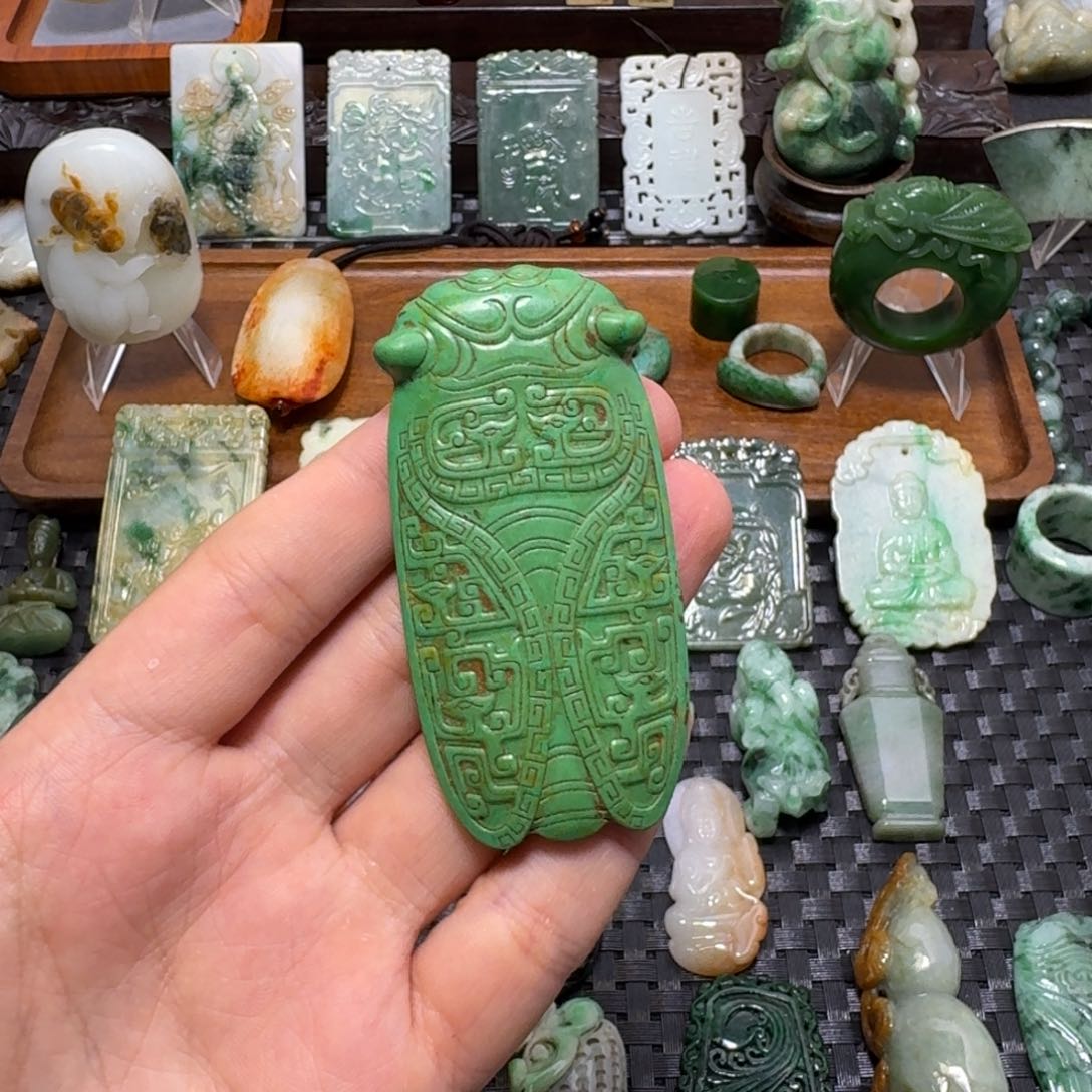 绿松石未镶嵌颈饰李*石绿松石颈饰未镶嵌