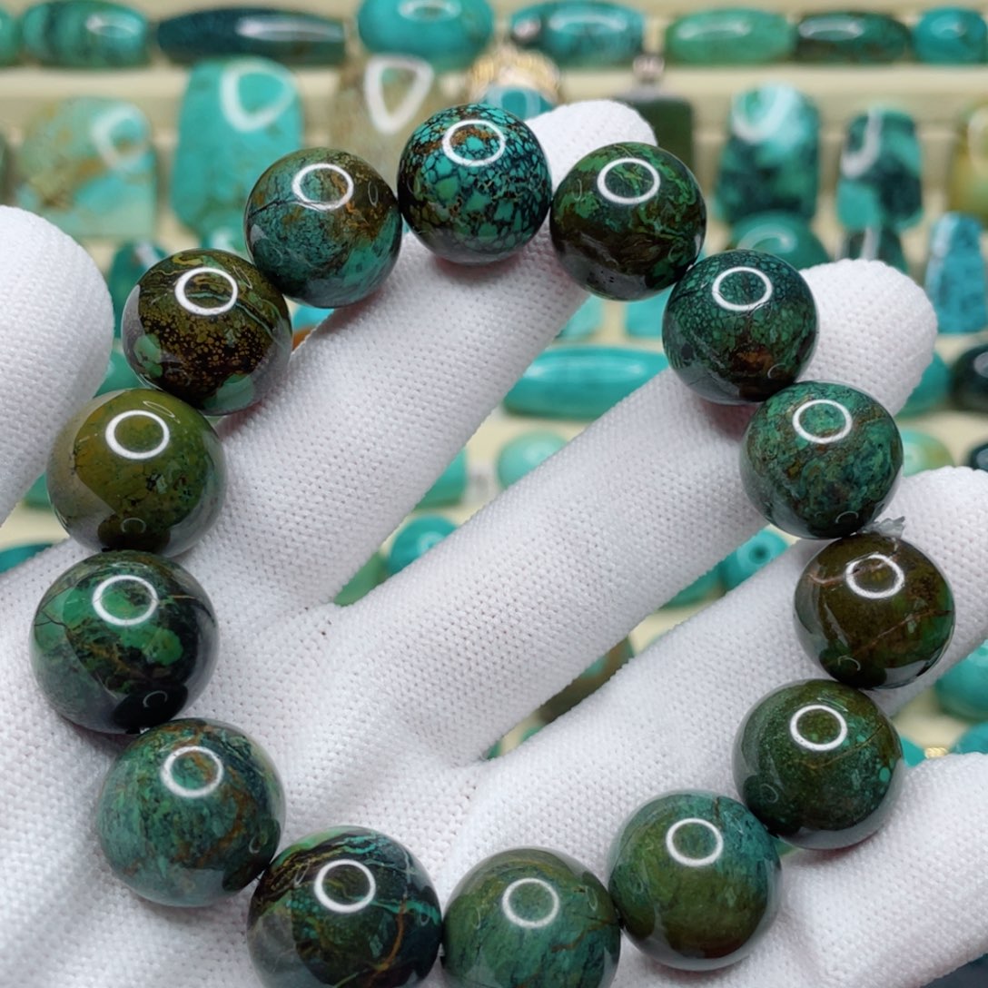 未镶嵌绿松石珠宝奇石