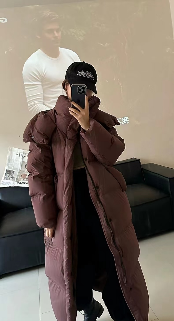 过膝长款韩版羽绒服