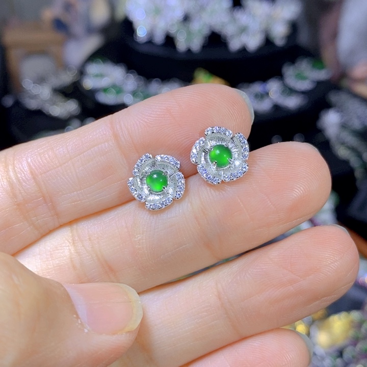 翡翠戒指银S925镶嵌天然翡翠