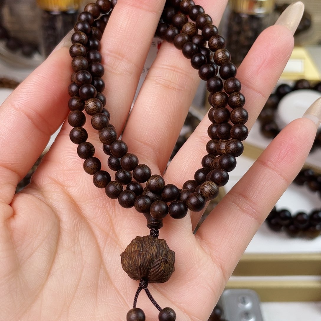 沉香手串顺化紫棋碳化老料0.5×108