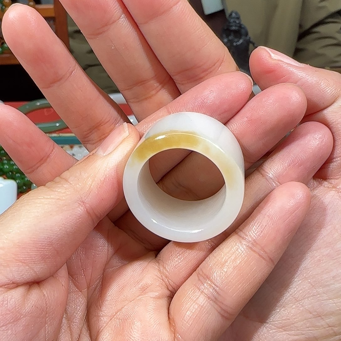 和田玉吊坠(不含链)未镶嵌