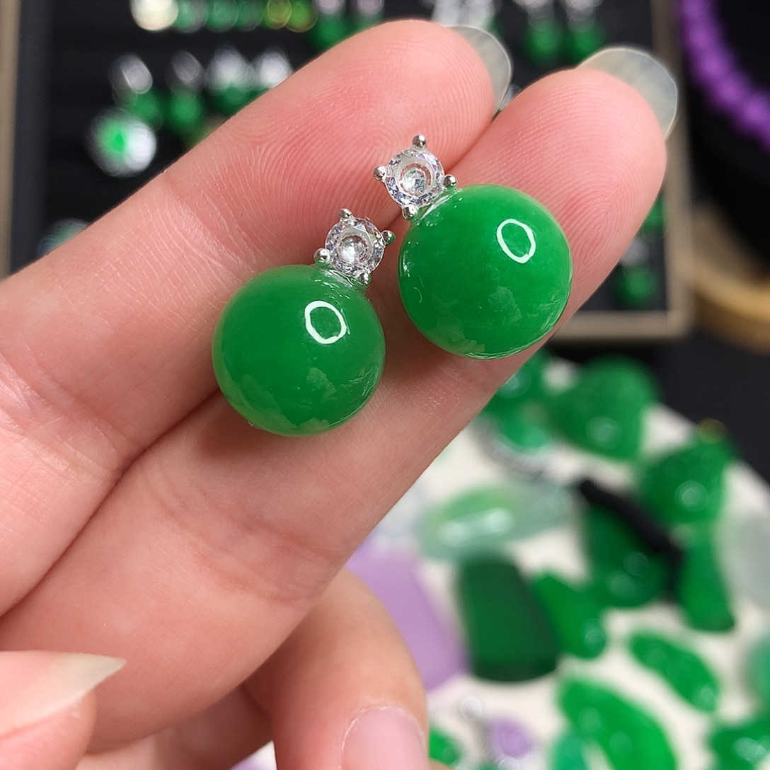 嵩***学翡翠银S925镶嵌颈饰优化734