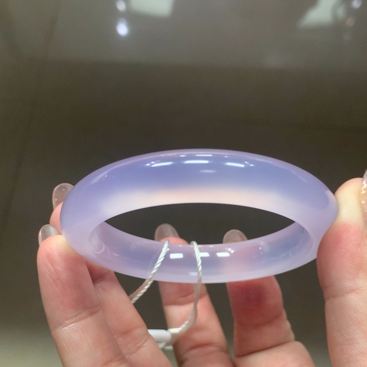 哈***死玛瑙/玉髓未镶嵌手镯