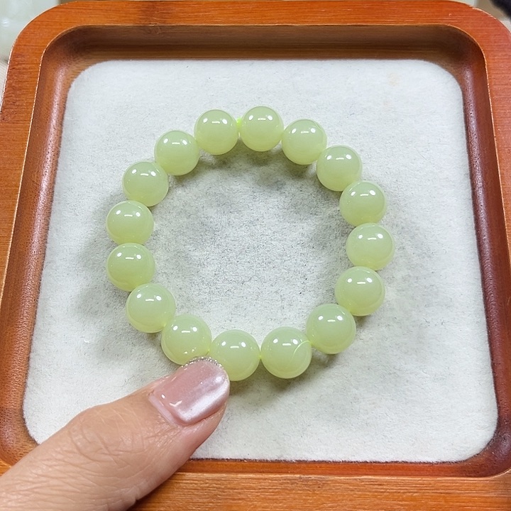 未镶嵌手链和田玉