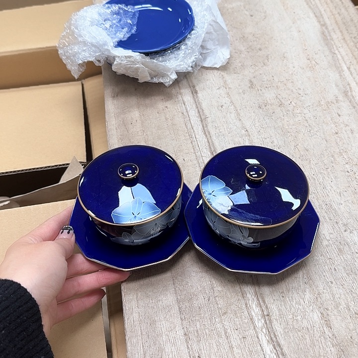 瓷片.****子噗哈哈哈哈哈哈哈哈哈我笑得