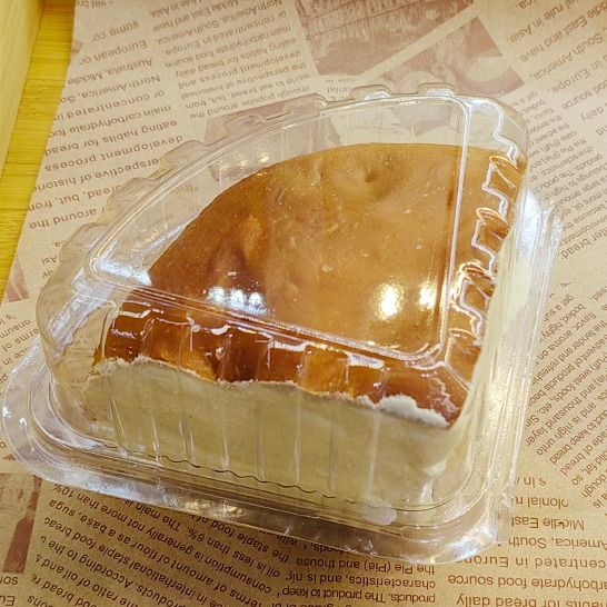 自营乳酪面包1个(现烤面包早点下午茶甜点西点)