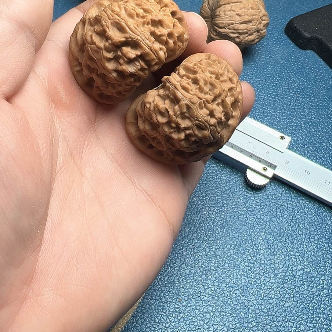 文玩核桃把件奥*42➕宫灯