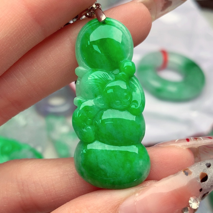 翡翠吊坠(不含链)未镶嵌