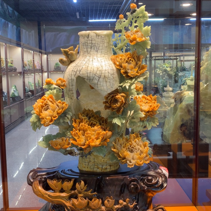 【闪购商品】蛇纹石玉摆件未镶嵌