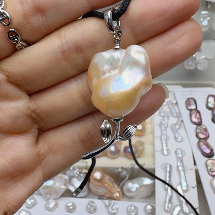 颈饰淡水珍珠未镶嵌