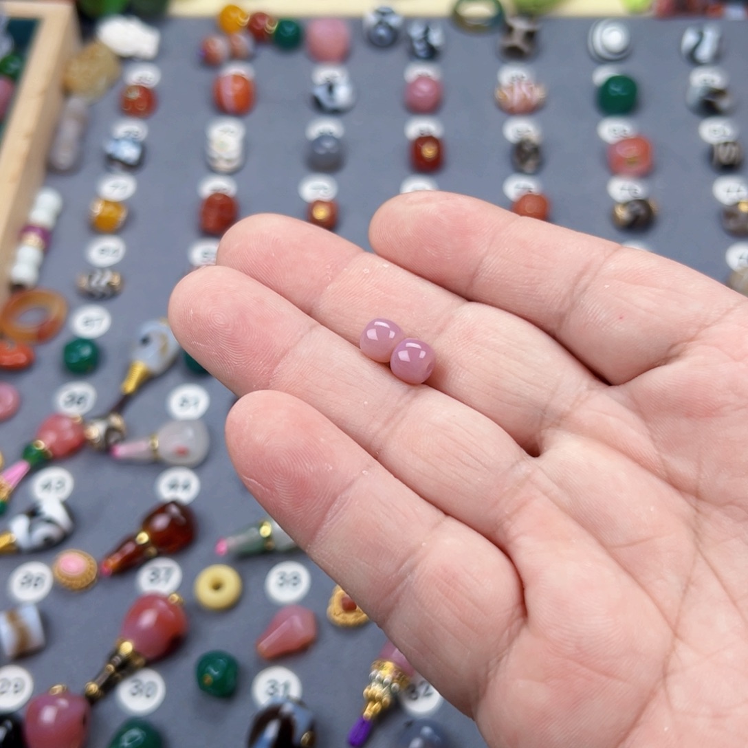 未镶嵌饰品玛瑙/玉髓杨****.