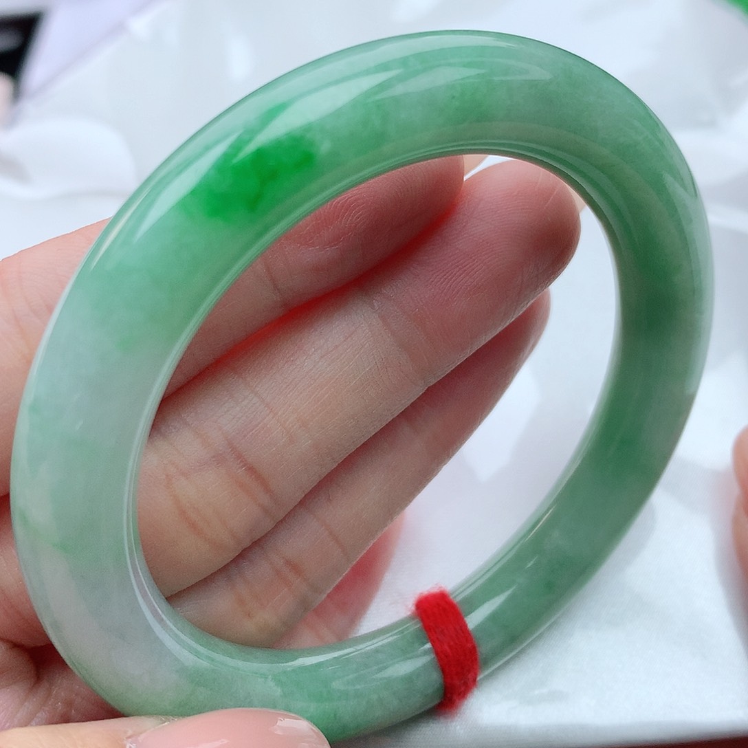 翡翠未镶嵌手镯56圆条882255