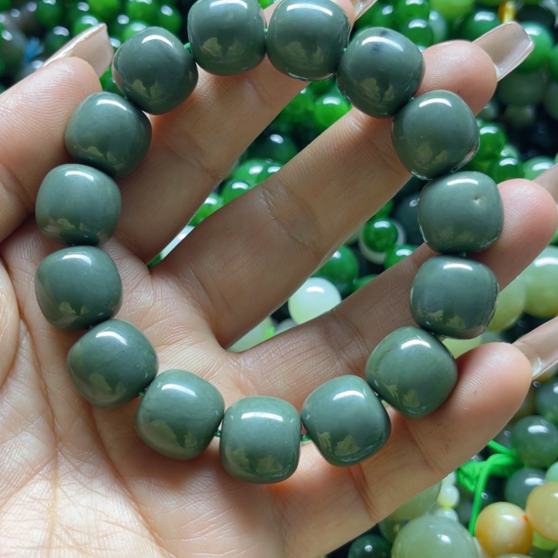 和田玉手链未镶嵌