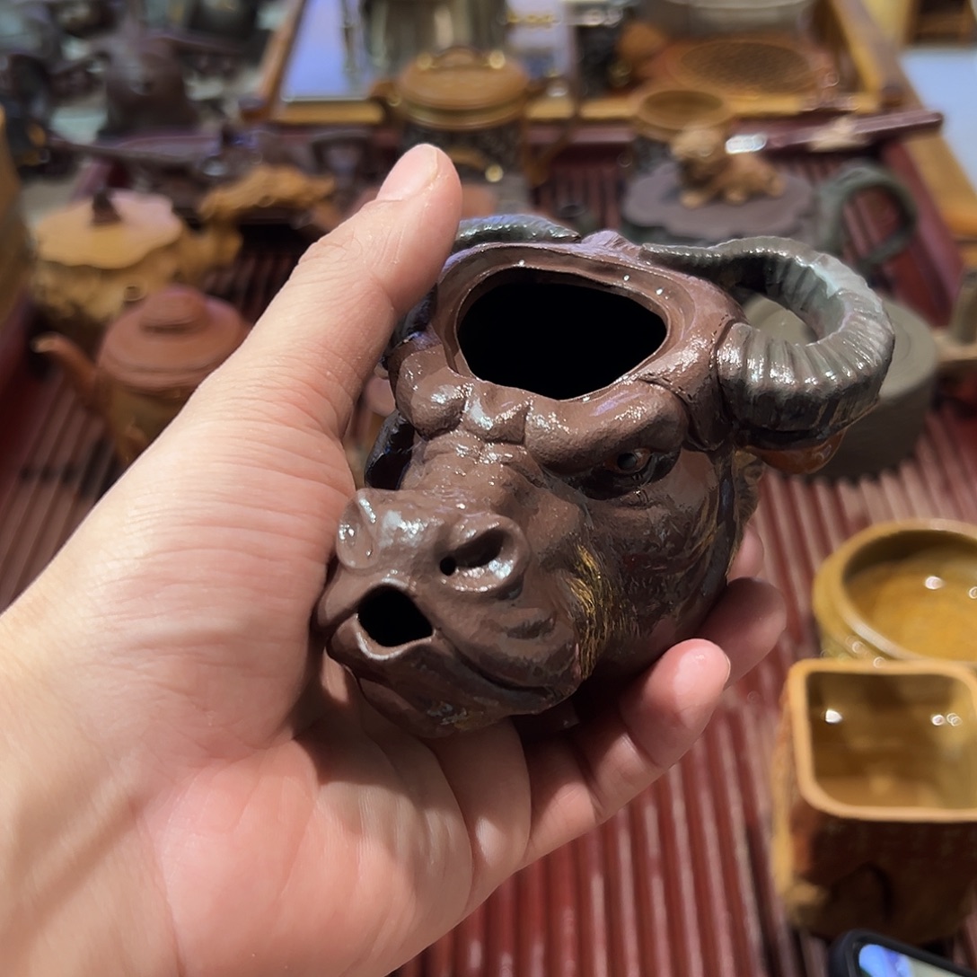 王***涵茶壶紫砂壶中的小盆是个