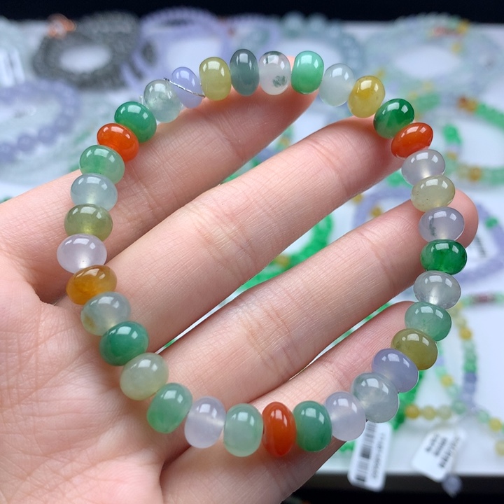 翡翠未镶嵌手镯卡