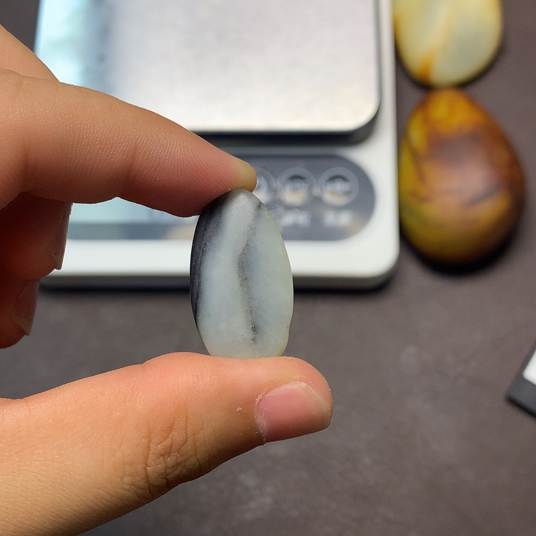 和田玉（糖玉）未镶嵌挂件