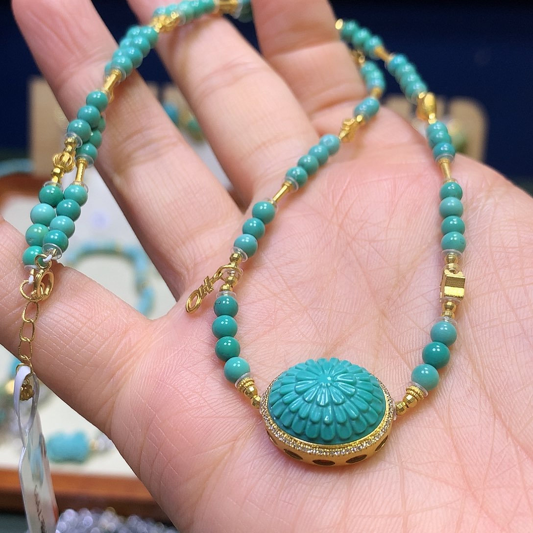 绿松石18K金镶嵌项链