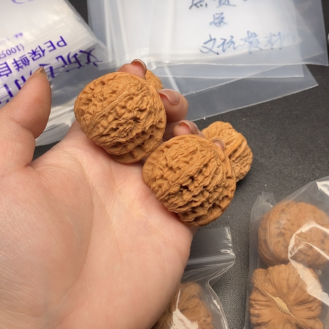 初***禅把件文玩核桃白狮子11111111111