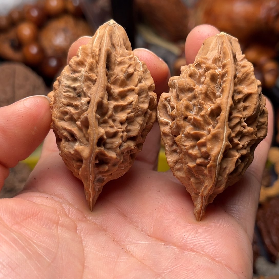 手串文玩核桃瑕疵49