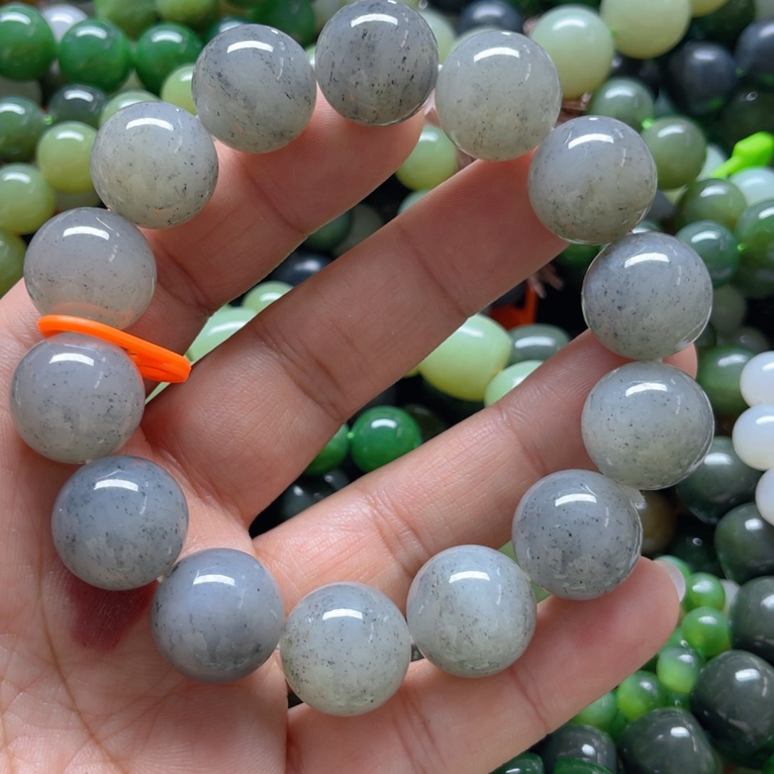 和田玉手链未镶嵌