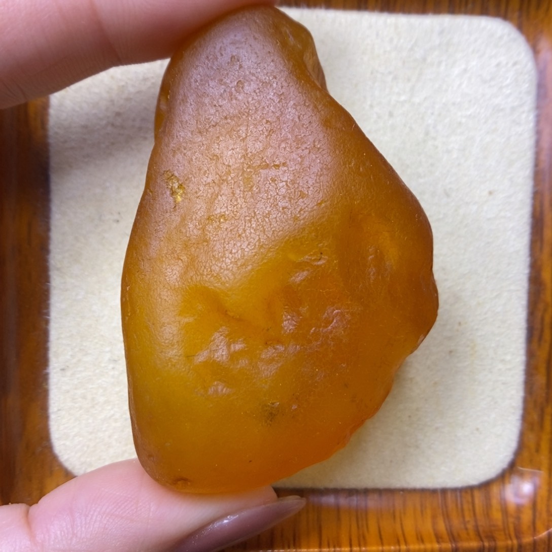 未镶嵌定制蜜蜡C****?敏