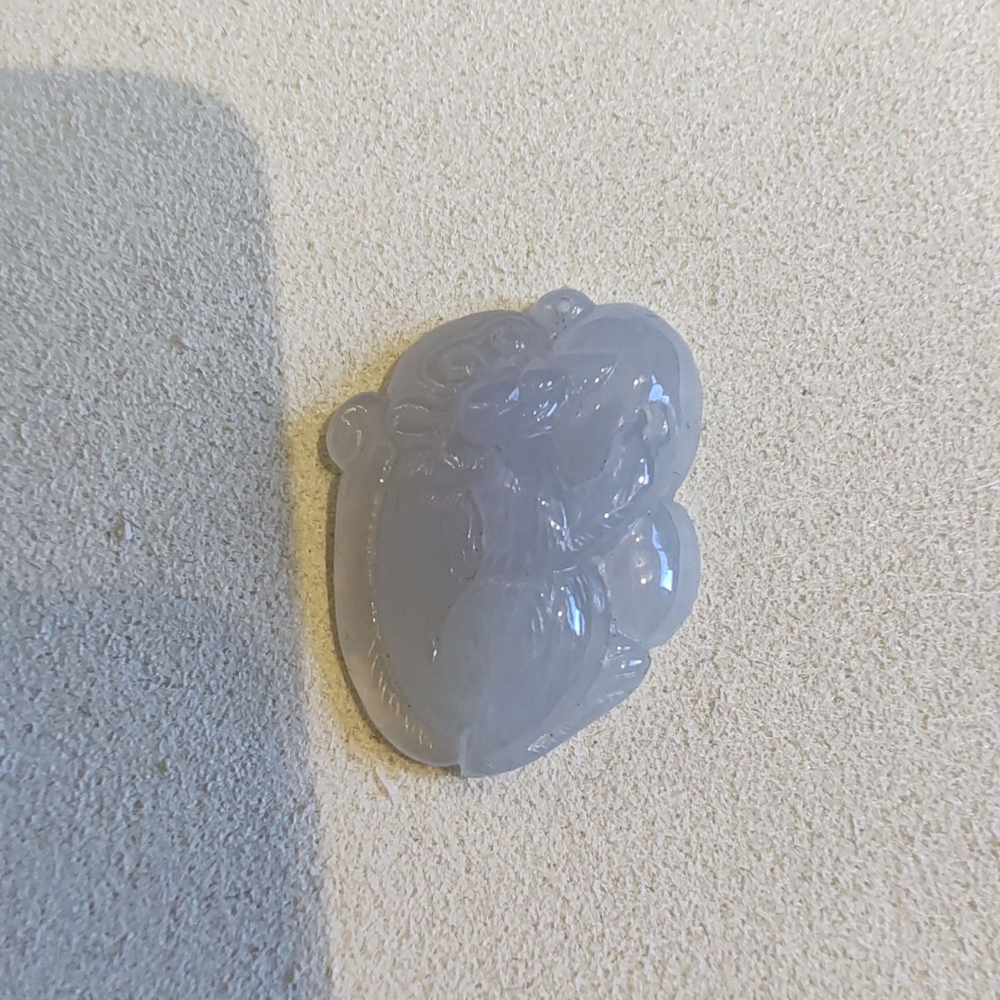 天然缅甸翡翠a货吊坠细糯灵猴抱桃未镶嵌翡翠项链 抖音QIC质检